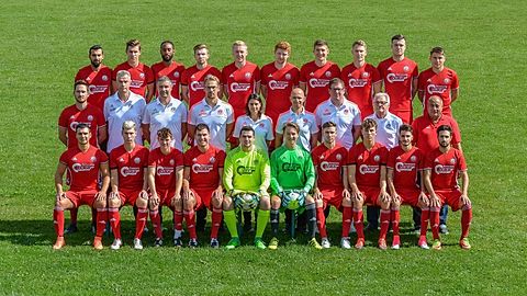 Hintere Reihe stehend von links: 
Giovanni Hanuman, Jeff Rauschenberger, Estefanos Berhane, Manuel Weber, Loris Zettel, Lukas Behr, Adrian Dettling, Marc Erath, Pascal Ulmer, Jan Baur
Mittlere Reihe stehend von links: 
Co-Spielertrainer Bernd Kopp, Torspielertrainer Jürgen Haug, Trainer Frank Eberle, Physiotherapeut Simon Presch,  Physiotherapeutin Sabine Schepperle, Mannschaftsarzt Dr. Maik Schwitalle, Teammanager Christoph Otto, Betreuer Wolfgang Noll, Abteilungsleiter Martin Haug
Vordere Reihe sitzend von links: 
Emrah Kurtoglu, Tobias Wiedmaier, Vincent Seelmann, René Hirschka, Tobias Wagner, Joshua Sautter, Leon Oeschger,  Daniel Wiedmaier, Luis Paulos, Bugra Taskin
Es fehlen: 
Moritz Glasbrenner, Alexander Schirm, Sportlicher Leiter Holger Liedtke, Betreuer Matthias Amthor
