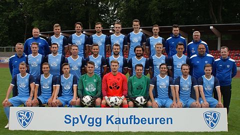 Das Landesliga-Team der SpVgg Kaufbeuren für die Saison 2017/2018. Foto: Stefan Günter