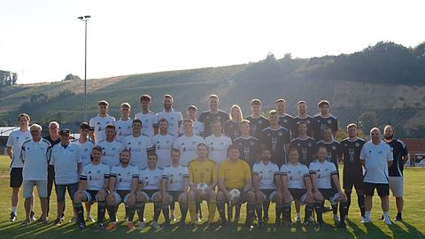 Mannschaftsfoto: Herren - 1. Mannschaft - FC Burgen - Saison 26/27