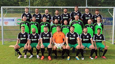 Hintere Reihe von links:
Giuseppe Ancora, Ihafri Rafique, Vincenzo Di Lillo, Yakup Göktas, Nesat Abay, Emre Iyisan, Mario Dacia, Mehmet Usta

Mittlere Reihe von links:
Markus Sturm (Sportliche Leitung), Jörg Holm (Trainer 1. Mannschaft), Benjamin Sturm (Sportliche Leitung), David Göktas (Trainer 2. Mannschaft), Mino Corbo (Trainer 2. Mannschaft), Dieter Ansel (Betreuer), Michael Gerst (Betreuer)

Vordere Reihe von links:
Dominik Maslov, Dario Garofalo, Habib Deniz, Dominik Pfau, Samy Ahmed, Samet Özkaya, Henog Mehretab.

Es fehlen:
Angelo Cerabona, Fatih Özkaya, Kevin Metschl, Kujtin Podujeva, Andrea Garofano, Erkan Deniz, Emre Demirci, Halil Özgül, Serkan Öztürk, Can Yavuz, Michele Garofano, Giuliano Garofano.