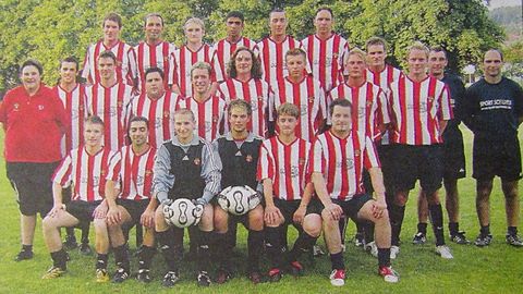 Hintere Reihe von links: Holger Hoffmann, Dimitrios Konstantinidis, Michael Baldauf, Ömer Alp, Ekrem Burma, Michael Andrysiak.
Mitte: Betreuer Stefan Wahl, Robin Schunter, Stefan Petek, Paolo Santisi, Andreas Bäuchle, Rene Piller, Marc Meinhardt, Lars Großschädl, Frank Entenmann, Dominik Schwarz, Torwart-Trainer Michael Strecker, Trainer Uwe Dannenmmann
Vorne: Heiko Hoffmann, Nicola Montesanto, Achim Fritz, Dennis Oezkul, Felix Weinschenk, Ioannis Chrysochoidis