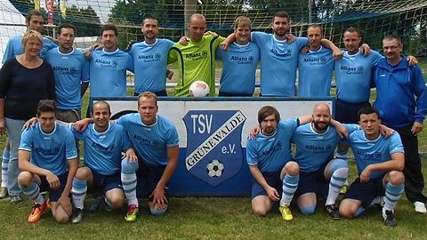 Neuer Trikotsatz Saison 14/15