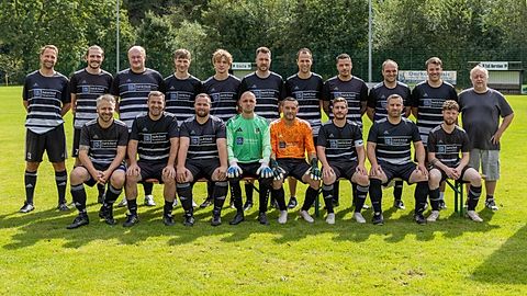Mannschaftsfoto: Herren - 2. Mannschaft - TuS Herchen - Saison 26/27