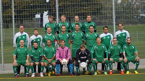 Hintere Reihe (von links nach rechts): Tobias Schopohl, Dirk Biermann, Christian Altmeyer, Rafael Bokun
Mittlere Reihe (von links nach rechts): Sebastian Ehre, Robin Mrozek, Daniel Bade, Stefan Begemann, Daniel Chognitzki, Saif Khalid, Youssef Qariouh,Jan Kupzig
Vordere Reihe (von links nach rechts): Pedro Joao Lema Santos, Christian Gallus, Sedo Iskan, Fabian Chognitzki, Marcel Peter, Daniel Remmeke, David Niggemeier, Patrick Lütkevent

Es Fehlen: Aziz Saade, Bill Weller, Björn Theis, Christopher Pears, Dominik Schleuter, Fabian Hofmann, Mustafa Aslan, Pierre-Marcel Gouder De Beauregard, Stephan Holzweißig