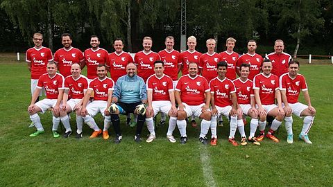 Hintere Reihe v. l. n. r.: Marquardt (Spielertrainer), da Fonte, Capitao, Ferenczy, Böttcher, Janka, Bartmann, Goette, Köpke, Todaro, Fischer (Teammanager)
Vordere Reihe v. l. n. r.: Fischer, Engelhard, Nitsche, Schumacher, Augstein, Mallia, Khalili, Moradi, Kastl, Oezay