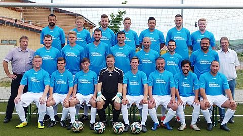 hinten (v.l.): Ismail Kayretli, Alex Tächl, Ersin Ayvaz (Winterpause zu Hassia II), Sascha Tächl, Doan Patrik Trean, Niklas Schneider, Dominic Großmann.
mitte (v.l.): 1. Vorsitzender Paul Großmann, Daniel Gerber, Michael Conradi, Michael Brendel, Dominik Richter, Virctor Costa, Ercan Özdemir, Tuncer Köken, Abteilungsleiter Jürgen Heinrich.
vorne (v.l.): Kevin Bischof, Joachim Griegel, Björn Ritter, Andreas Heinrich, Tim Wagner, Güven Sensoy, Ufuk Yildirim, Selim Tokelli.
Es fehlen: Fatih Mirza Saleh, Benjamin Löber, Jens Ritzheim, Tobias Utecht, Ayhan Demir.