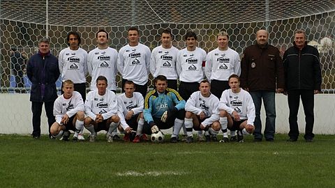 Vorne von links
Detkin Nikolai, Sandweger Harald, Schindler Daniel, Merker Johann, Friedrich Heinrich, Ivanenko Dimitri

Hinten von links
Trainer Sandweger Albert, Üstag Rasmin, Pauls Waldemar, Wall Viktor, Driga Sergej, Oezdemir Murat, Schneider Alex, 1.Vorstand Stern Karl, 2.Vorstand Wenig Klaus