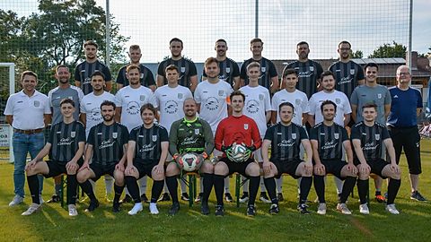 Hinten v. l.: Tobias Engl, Hannes Hüttich, Christopher Kube, Matthias Loibl, Dominik Klein, Alexander Felsner, Max Lamprecht,

Mitte v. l.: Manfred Oster (1. Vorstand), Dominik Hiebl (Trainer), Oktay Onur,  Maximilian Felsner, Claudio Herrmann, Daniel Kufner, Patrick Klein, Marcel Kropp, Lukas Niklasch, Thomas Schick, Marcus Heiss

Vorne v. l.: Maximilian Hiebl, Mortiz Rodepeter, Stefan Schönhofer, Julian Heike, Benedikt de Zorti, Ewald Fischer, Philipp Martin, Hannes Roth

Es fehlen: Jan Strehlow, Felix Koller, Alexander Kube, Luis Huber, Dragan Ljubicic, Marco Lutter, Alexander Fischer, Mustafa Heß, Dennis Popowitsch, Marcel Mühlhans