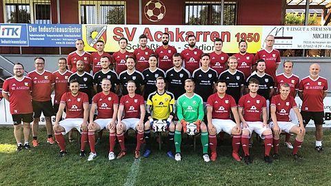 Oben: Dirk Graner (Betreuer), Tim Burghause, Joel Lagace, Cédric Luttringer, Valentino Bruno, Julius Holzer, Niclas Schondelmaier, Timo Schätzle, Daniel Hug (Trainer)

Mitte: Thomas Grajewski, Mathias Stiefel, Marco Weber (alle Spielausschuss), Anthony Febrissy, Benedict Meckel, Sandro Wehrle, Paolo Wehrle, Markus Großklaus, Elias Strittmatter, Thorsten Kunzelmann, Felix Bolanz, Alexander Vordisch (Co-Trainer), Sjacky Bühler (Co-Trainer)

Unten: Moritz Efinger, Philipp Scherer, Jochen Berger, Jens Kunzelmann, Maximilian Stigler, Darius Behiri, Anton Allgeier, Niclas Efinger

Es fehlen: Benjamin Ringenbach, Jan Kind, Adrian Schies, Andreas Meyer, Andreas Litau, Benedict Serge Um, Luca Geppert, Steve Wörndel, Dominik Hensler, Leon Großklaus, Heiko Zimmer, Marco Engist, Manuel Schrenk