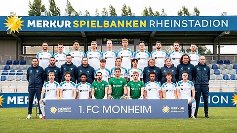 Mannschaftsfoto: Herren - 1. Mannschaft - 1. FC Monheim - Saison 25/26
