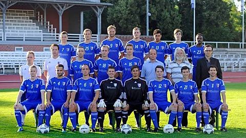 Kontakt:
- Telefon: 0173 - 2356 319
- Email: stephan.ranz@potsdamer-kickers.de    

Trainingszeiten:
- Dienstag &amp; Donnerstag: 19:00 - 21:00 Uhr im Luftschiffhafen