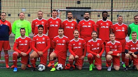 Iewescht Rei : Claude Dresch (Spiller-Trainer), Laurent Mertz, Sacha Vitali, David Thill, Mike Steyer, Ivo Rodrigues, Tiago Delgado, Michel Schroeder, David Gries

Ënnescht Rei : Dany Machado, Claudio Da Costa, Stefan Dragovic, Bob Bauer, Claude Grund, Tommy Gilbertz, Tim Hoscheit