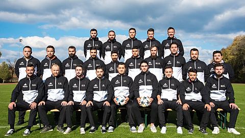 Hinten von links: Agzikara Harun, Yarac Mahmut, Gamsiz Murat, Özdemir Isa, Bircan Eren
Mitte von Links: Tuncer Alper, Kirkulak Emrah( Trainer ), Kaya Haydar, Micoogullari Anil, Karaca Kaan, Micoogullari Ibrahim, Bayazid Ismail, Yarac Özgür, Zorlu Hasan, Zorlu Mehmet ( 1.Vorstand )
Unten von links: Almaoglu Hüseyin, Gökdemir Erol, Almaoglu Kaan, Bicak Ibrahim, Tuncel Kerim, Aydin Oguzhan, Tuncer Furkan, Zorlu Sinan, Kayhan Mevlüt