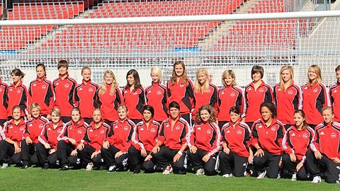 1. und 2. Frauenmannschaft des 1. FC Nürnberg