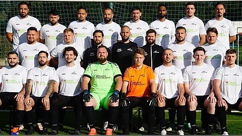 Mannschaftsfoto: Herren - 2. Mannschaft - FC Adliswil - Saison 26/27