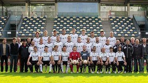 FC Kempten 1. und 2. Mannschaft:

Obere Reihe von links:
Joshua Reiss, Marvin Kreck, Tugay Turan, Danyal Schorm, Matthias Simon, Michael Baldauf, Lucas Gaetani, Sinan Yilmaz, Josef Manko
 
Mittlere Reihe von links:
Vedat Caliskan (3. Vorstand), Dr. Klaus Kometer (1. Vorstand), Horst Böhm (2. Vorstand), Michael Bovens (Betreuer 2. Mannschaft), Timo Keck (Chef-Coach 2. Mannschaft), Can Caliskan, Sebastian Schaller, Sebastian Thoma, Alessio Hold, Christian Klose, Cornelius John, Michael Mayr, Tolga Altan, Yevgenie Belek, Jürgen Heruth (Co-Trainer 1. Mannschaft &amp; Sportlicher Leiter), Timur Senol (Torwart-Trainer), Stephan Wuttge (Chef-Coach 1. Mannschaft), Franz Huber (Betreuer 1. Mannschaft), Hubert Geiss (Kassier), Matthias Amon (Fitness-Coach)
 
Untere Reihe von links:
Marcel Weible, Dennis Lorenz, Dennis Egbers, Igor Klein, Pascal Prestel, Daniel Immle, Ertan Erden, Jörg Blum, Victor Bausch, Till Furtner
 
Auf dem Bild fehlen:
Marcus Fenzl, Christoph Trautner, Toni Bruckmeier, Marc Först, Caner Caliskan, Yakup Dogan, Vedat Akdogan, Philipp Kinnigkeit, Robert Herrmann, Florian Miller, Sebastian Samek, Marco Röhl, Ibrahim Saricoskun, Rick Schilling, Robert Furtner (Co-Trainer 2. Mannschaft)