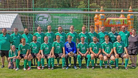 Mannschaftsfoto: Herren - 2. Mannschaft - SC Weinberg Schwandorf - Saison 25/26