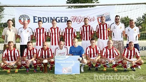 TSV Vilsbiburg Gewinner des niederbayerischen Erdinger Meister-Cup 2012 (Foto: Geiring)