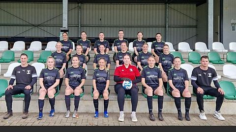 Damenmannschaft  SV Grün-Weiß Dersum