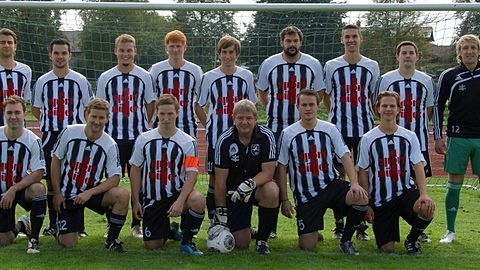 hinten v.l: Thomas Jetzinger; Martin Plewnia; Fabian Seil; Stefan Schwimmbeck; Florian Winterstötter; Fabian Doppelhammer; Oliver Devingtel; Martin Kaib; Trainer Thomas Hackinger
vorne v.l.: Dominik Kohlmeier; Alexander Dura; Floran Auer; Christian Baumgartner; Thomas Schneider; Niklas Lorenz