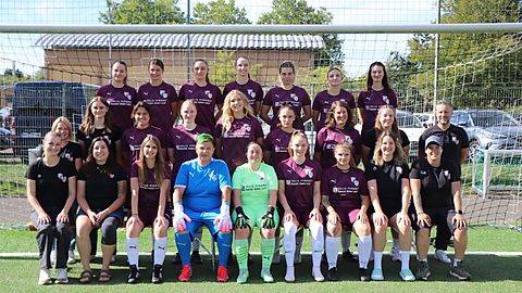 Mannschaftsfoto: Frauen - 1. Mannschaft - FC Niederlinxweiler - Saison 26/27