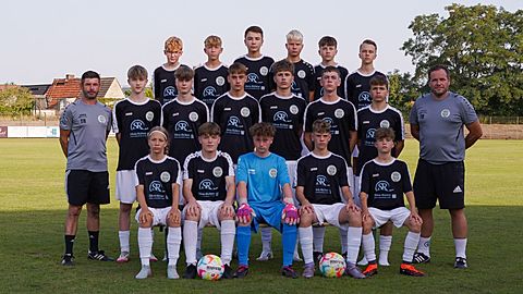 Mannschaftsfoto: C-Jugend (U15) - SG Union Sandersdorf - Saison 25/26