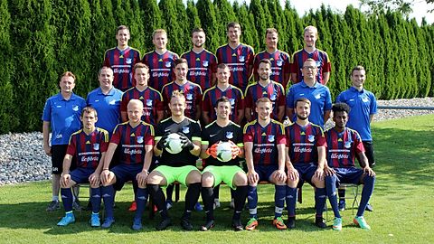 Hintere Reihe v. l.: Locher Klaus, Traub Thomas, Deutsch Daniel, Traub Steffen, Werkmann Timo, Gresser Alexander
Mittlere Reihe v. l.: Rief Gerhard (Abteilungsleiter), Deutsch Wolfram (Vorstandsvorsitzender), Locher Elmar, Deutsch Thomas, Argo Fabian, Rudolph Marius, Kettnaker Stefan (Co-Trainer), Weber Daniel (Spielertrainer)
Vordere Reihe v. l.: Candea Adrian, Hepp Dennis, Kesenheimer Florian, Reiter Samuel, Neubrand Rainer, Löffler Marius, Afterari Biniam