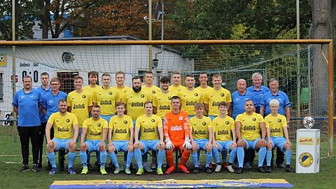 SV Blau-Gelb Goldbeck Mannschaftsfoto für die Kreisoberliga Saison 2022/2023.