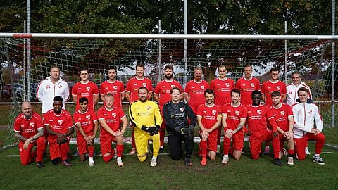 vordere Reihe von links nach rechts: Klaas Krosse, Mohamed Conde, Naser Miftari, Colin Klumpen, Michel Pliester, Rene Erdmann, Marvin Kurz (C), Marius Pötter, Justin Nduwayezu, Fedde Hermans, Marius Neumann.
Hintere Reihe (l-r): Trainer Oliver Schmäl, Jan Heckmann, Tim Schrömbgens, Sascha Plücken, Paul Lappen, Oliver Smeets, Colin Schwanitz, Co-Trainer Pascal Wüsten, Matteo Del Quarto, Betreuer Horst Appel.