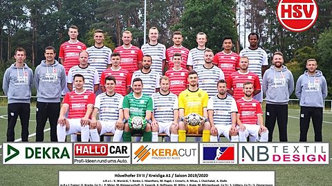 Hövelhofer SV II / Kreisliga A1 / Saison 2019/2020
o.R.v.l.:  K. Warnicki, T. Bonke, L. Hüwelhans, M. Hagel, J. Linnartz, A. Mirau, J. Chaichalad, A. Diallo
m.R.v.l: Trainer: O. Brocke, Co-Tr.:  P. Meier, M. Kleinegrauthoff, O. Kasprzik, K. Hoffmann, M. Witte, J. Brake, M. Mückenhaupt, Co-Tr.: S. Lübbers, Co-Tr.: S. Zimmermann
u.R.v.l: M. Thieschnieder, J. Hoffmann, D. Meyer, G. Pollmann, H. Epping, M. Saur, A. Krause
es fehlt: W. Lemke, R. Strack, C. Isaak, H. Schäfers