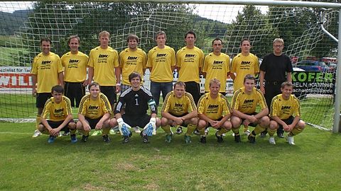 hvl. Dorel Anton, Christian Schedlbauer, Matthias Wühr I, Manuel Christl, Phillip Wirrer, Andreas Schedlbauer, Raul Iuhas, Florin Anton, Coach Franz Meindl
vvl. Andreas Fleischmann, Matthias Wühr II, Michael Holzapfel, Michael Baumgartner, Jürgen Brüning, Manuel Geiger, Mario Wagner