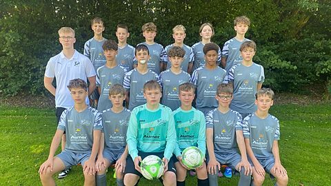Mannschaftsfoto: C-Jugend (U15) - FC Untertraubenbach - Saison Herbst 25