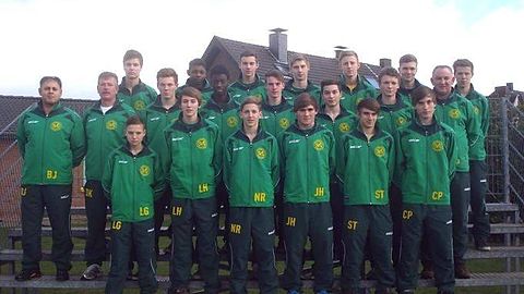 hintere Reihe von links nach rechts: Dominik Hansen, Louis Genego, Kevin Kluge, Darius Schmitz,
Jannis Pütz, Jannik Müller, Joshua Holtschoppen 

mittlere Reihe von links nach rechts: Trainer Bernd Janhsen, med. Betreuer Dirk Küppers,
Sven Küppers, Modeste Damadu, Björn Pollmanns, Robin Frenken, Joshua Heyer, Co-Trainer Toni Pütz

vordere Reihe von links nach rechts: Liam Grandt, Luca Hurtz, Nils Rix, Jonas Hombach,
Simon Trappe, Christian Peters