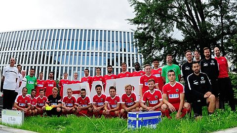 Obere Reihe v.l.n.r.: 
Betreuer Jörg Schmidt, Physiotherapeut Patrick Matos, Spielbeobachter Werner Adler, Steve Kroll, Patrick Auracher, Arif Güclü, Florian Treske, Maximilian Rose, Benjamin Maas, Henrik Nagel, Ricky Pinheiro, Marco Metzger, Perric Afari, Fabio Schmidt, Enis Aztekin, Mario Miltner, Co-Trainer Maximilian Mehring, Torwart-Trainer Christian Adam, Trainer Steven Jones, Mannschaftsarzt Dr. Carl Priester-Lasch.
Untere Reihe v.l.n.r.:
Johannes Ludmann, Arian Emerllahu, Sebastian Schmitt, Niklas Reichel, Jan-Lucas Dorow, Enis Saiti, Eugen Gopko, Sandro Loechelt, Alan Stulin, Benjamin Himmel, Fatih Köksal.