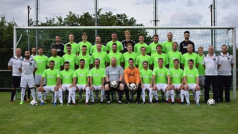 Hintere Reihe: Leonardo Bento, Yannick Binder, Lukas Weber, Matthias Krüger, Visar Miftari, Felix Günther, Jason Linkenheil, Philip Prislan, Mathias Bäuerle, Erhan Maltepe
Mittlere Reihe: Anthony Nemetz (Trainer), Mario Kovacevic (Trainer), Sascha Salkic (Trainer), Ugur Korkmaz, Salih-Can Uzun, Yasin Üstün, Patrick Walz, Levin Mandel, Lütfi Yagmur, Fabio Mandel, Marco Schönfelder, Julian Glowatzki, Lukas Gerber, Sven Wolf, Fabian Weber, Ulli Ulfers (Torwarttrainer), Florian Zipperer (Betreuer)
Vordere Reihe: Cem Usta, Özdat Korkmaz, Mikail Ada, Levent Köymen, Benjamin Bäuerle, Ivan Dionisio, Kevin Garroutte, Danny Rohloff, Moritz Läpple, Steven Sommerfeld
Es fehlen: Shpetim Berisha, Valentin Deckers, Andreas Maier, Erdem Demir, Özhan Öksüz, Fabian Schrempf (Betreuer)