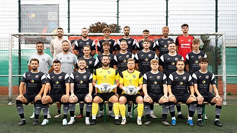 1. Reihe v.l.: Giuliano Ragni, Christopher Steinhauer, Marco Leljak, Patrick Obsada, Cedric Ernst, Nils Wahl, Fabian Finzer, Luis Gaubatz 
2. Reihe v.l.: Deniz Alicehajic, Peter Göpfert, Robin Hadameck, Janik Lorch, Mike Blumhardt, Nikolas Fischer, Ralf Berger, Patrick Adelmann
3. Reihe v.l.: Yannick Schmidt, Mirco Obeldobel, Lars Urban, Shad Bendiyan, Christopher Huber, Pascal Link