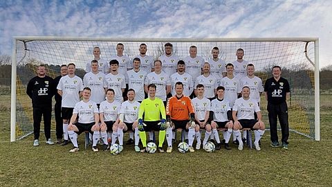 Mannschaftsfoto: Herren - 2. Mannschaft - SV Eintracht Hundisburg - Saison 25/26