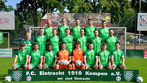 Mannschaftsfoto: Herren - 1. Mannschaft - FC Eintracht Kempen - Saison 25/26