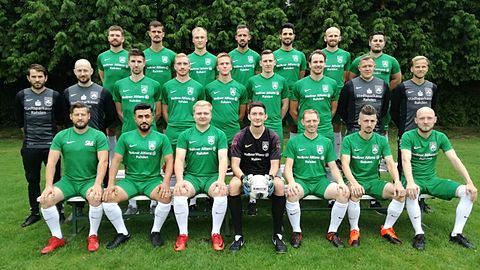 Oben von links: Manuel Riesen, Benjamin Pankratz, Luke Ortgies, Kevin Lehnhard, Gjevat Menekshe, Thomas Suckau, Danny Stoll

Mitte von links: Trainer Valentin Dück, Physio Philipp Rutenkröger - @green.physio, Malte Klasing, Dave Holle, Jonathan Neufeld, Tobias Pauls, Frederik Rüter, Andreas Heinz, Stephan Dück

Unten von links: Stephan Martens, Sami Khaled, Marvin Winkelmann, Yannik Thie, Thomas Epp, Daniel Reimer, Andri Reimer

Es fehlen: Valer Neudorf, Heinrich Ewert, Richard Reimer, Finn Thie, Najim Dorani