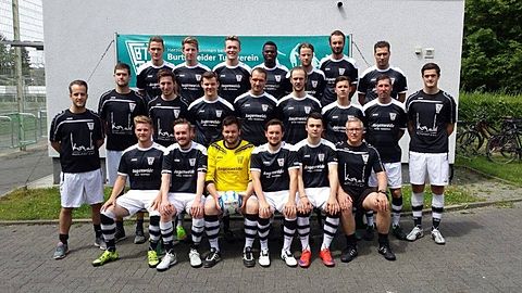 Hinten von links: Jakob Volke, Michel Quadflieg, Anton Lechner, Godwin Korkor, Thomas Küppers, Jakob Emundts, Denny Borbe

Mitte von links: Trainer Domenico Filimbeni, Fabian Bohnen, Paul Pohlmann, Nils Flohre, Thorsten Lenzen, Valentin Pohlmann, Jan Leon Klinkenberg, Betreuer Philipp Nüsser, Martin Bohnen

Sitzend von links: Kai Bechmann, Sven "Olli" Malsbenden, Simon Esser, Matthias Dejosez, Max Keusch, Torwarttrainer Rolf Rameckers

Es fehlen: Norman Soemantri, Roman Soemantri, Leon Schmitz, Darragh Kenny, Thomas Hunds, Falk Raffel, Christoph Laufs