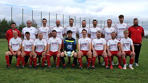 Mannschaftsfoto: Herren - 2. Mannschaft - SV Rot-Weiß Billig 1925/1970 - Saison 25/26