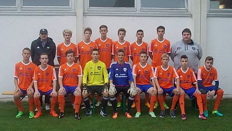 oben: Schubert, Grünewald, Brunner, Keilhamer, Giraud, Pavlovic, Gebhart, Geillinger

unten: S.Hoffmann, Hupin, Schwertel, Radovic, Walther, Keser, Eder, Bonelli, Antonovic