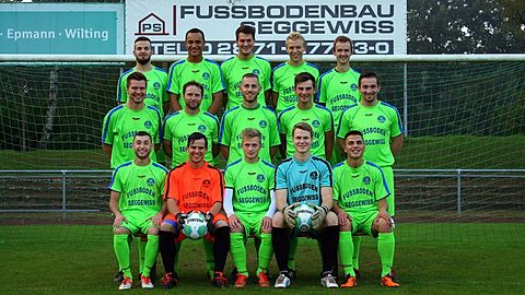 hintere Reihe v.l.: Marcel Fernandez Torne, Jeffrey Kiburo Saccoh, Phillip Rensing, Tim Elfers, Tobias Romahn
 
mittlere Reihe v.l.: René Uebbing, Oliver Goerke, Bastian Tafese, Heysem Zorlu, Marvin Uebbing
 
vordere Reihe v.l.: Latif Tokgöz, Kevin Schildt, Ken Schneiders, Nils Gerke, Murat Semmo
 
es fehlen: Bjorn Koltermann, Tuncay Sinan , Mathias Nienhaus-Lensing, Christopher Ridder, Lennart Bengfort, Kevin Schwing, Danny Barnycz, 

Florian Steigerwald, Güven Bogazliyan, Abdul Baseer, noch unbenannt