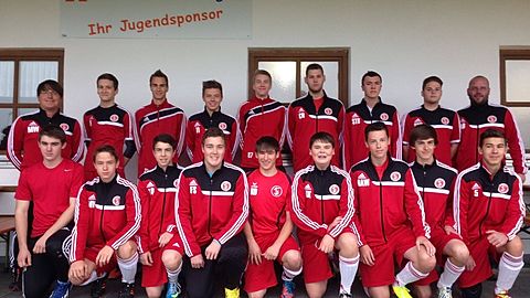 stehend: Trainer Marc Wild, Christian Beck, Jakob Schanzer, Tobias Immler, Tobias Gangkofner, Christian Neubauer, Julian Wegmann, Captain Stefan Breiteneicher, Co-Trainer Andreas Brandl;
knieend: Martin Inkoferer, Christoph Hartmann, Luca Dispan, TW Fabian Scherer, Daniel Rott, Korbinian Klingl, Matthias Wetzel, Bastian Wirthmüller, Dominik Hartmann