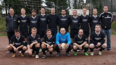 stehend von links, Trainer Milan Turski, Dennis Ampen, Sascha Keller, Tobias Eßer, Kevin Wagner, Hamdi Keskin, Lasha Tsintsadze, Dylan Ampen, Patrick Severin, Manfred Lohse,von links unten, Christian Derichs, Martin Linder, Maximillian Schulz, Marcel Rinössl, Marko koolen, Marcel Herpers.....es fehlen, Dennis Obradovic, Sven Jacobs und Kevin Lennartz.