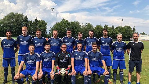 hinten von links nach rechts: Thelen, Justen, Kranz, Butzen, Liel, Goldschmidt, Mertens, Fischer, Hirschen und Trainer Kohlhaas
vorne von links nach rechts: Probst, Berg, Musti, Zappe und Chr. Franzen