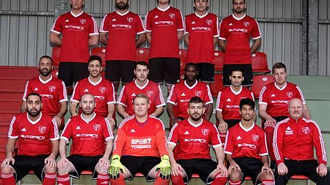 Oberste Reihe v.l.: Jan Klein-Bölting, Ibrahim Derin, Christopher Börgmann, Krysztow Tyzska, Muneeb Butt, 
Mittlere Reihe: Mohamad Abdallah, Habib Kassab, Thomas Knake, Mohamed Lamine Fofana, Mustafa Cinar, Marvin Lietge,
Untere Reihe: Birol Gültekin, Denny Dohle, Patrick Delsing, Khalil Selman, Sajeel Khawaja, Trainer Wolfgang Hartje. 
Es fehlen: Co-Trainer Erol Gültekin, Cem Sen, Daniel Can und Zoltan Zsolnai