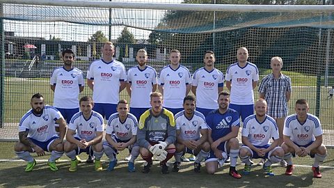 Hintere reihe von Links: Kerim Parlak, Peter Kluth, Marvin Wieczorek, Henning Kanuit, Tim Wohlfahrt, Daniel Peter, Trainer Manfred Knapp

Vorne von Links: Mario Corbelli, Andre Planz, Timo Weißberg, Maik Wohlfahrt, Wail Karout, Patrick Piotrowski, Thorben Funder, Christian Kluth

Es fehlen: Co-Trainer Thomas Knapp, Yannik Salmen, Andreas Ditges, Dean Feldhof