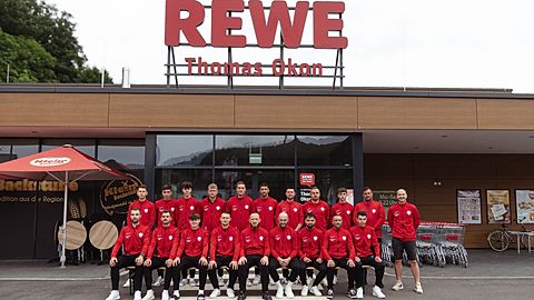 hintere Reihe v.l.n.r. Lars Griskewitz, Julian Jacobs, Thomas Feld, Jan Hallmann, Nico Völler, Timo Hirschberg, Moritz Xhayet, Sascha Haas, Noah Schreiber, Marcus Linden, Thomas Okon
vordere Reihe v.l.n.r. Gabriel Quirini, Louis Poensgen, Mika Müller, Daniel Paul, Marvin Jakobs, Lucas Brand, Armend Kransiqi, Ousamma Chernane, Mohammad Rhamani 