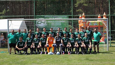 Mannschaftsfoto: Herren - 1. Mannschaft - SC Weinberg Schwandorf - Saison 25/26